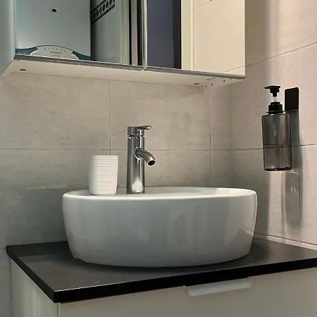 Juliet's Place Апартаменты *