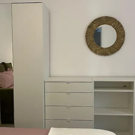 Juliet's Place Апартаменты